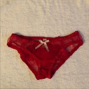 Victoria’s Secret Red Velvet & Tulle Panty w/bow